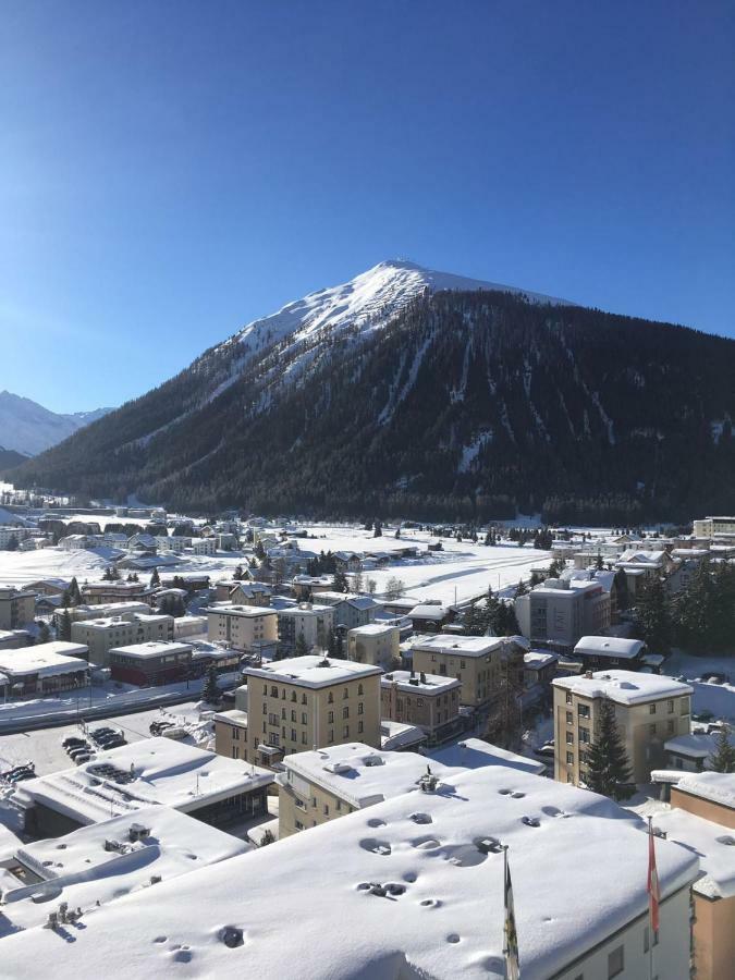 Spectacular View & Central Location In Davos Eksteriør billede